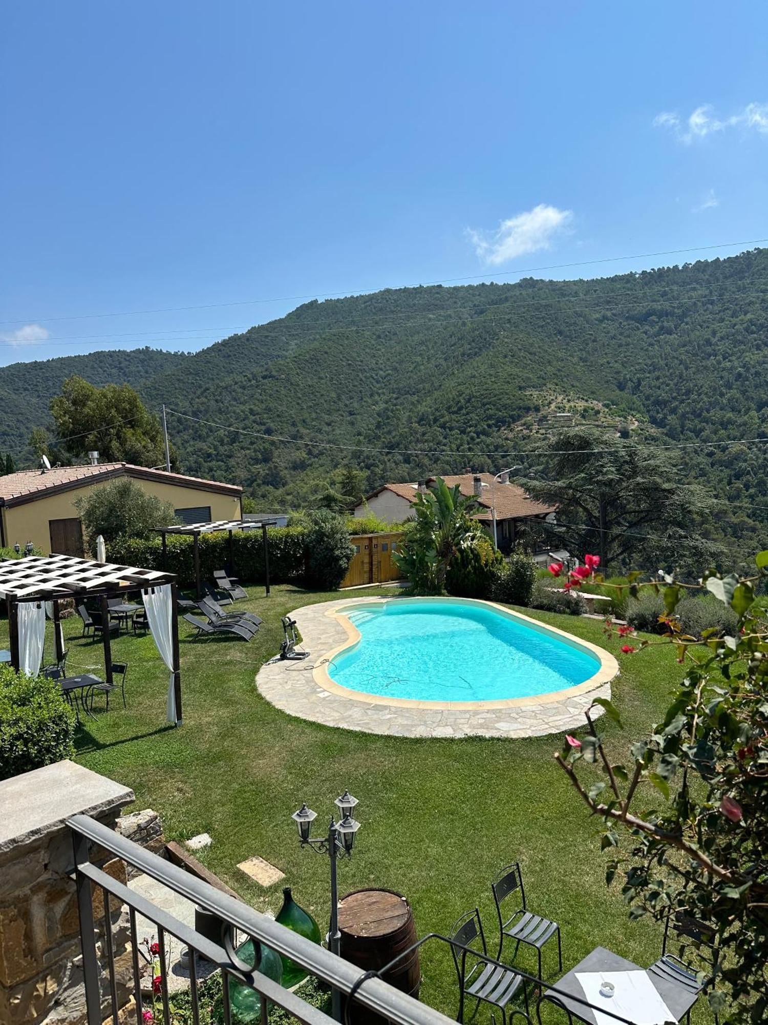 Agriturismo Ca Due Nonu Vallebona Exterior foto